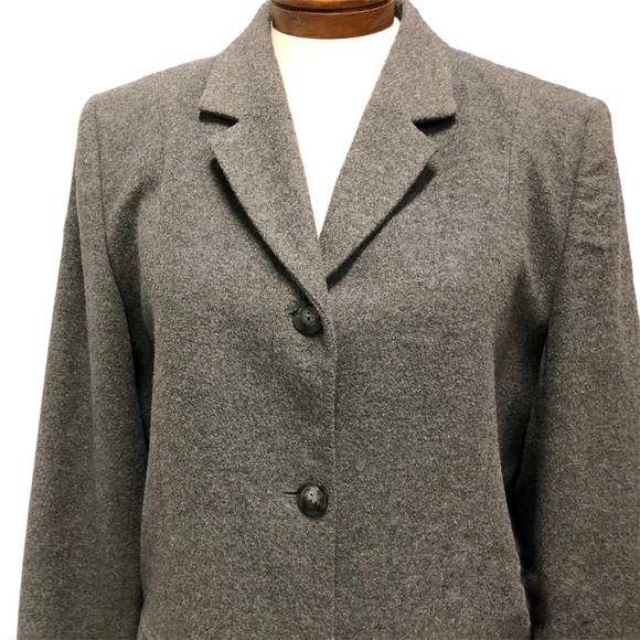 Ladies Classic Grey Wool Blend Coat, Sz 14 (sz lg) - Picture 2 of 13